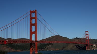 Le Golden Gate Bridge qui ferme la baie de San Francisco est un haut lieu de suicide.