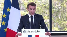 Emmanuel Macron annonce la mise en place, "d'ici à début mai", d'un "Ecowatt de l'eau"