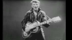 Johnny Hallyday lors de sa première apparition télévisée en 1959