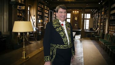 Depuis juin 2013, Xavier Darcos est membre de l'Académie française.
