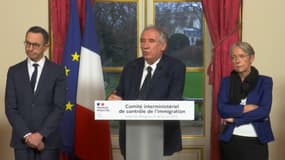 Bayrou/Algérie: "La situation est inacceptable" 