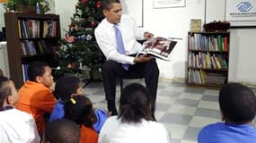 Le président Barack Obama va publier un livre pour enfants, inspiré par ses filles, qui rend hommage à 13 personnalités influentes des Etats-Unis, a annoncé mardi son éditeur Random House. Intitulé "Of Thee I Sing: A Letter to My Daughters", le livre a ét