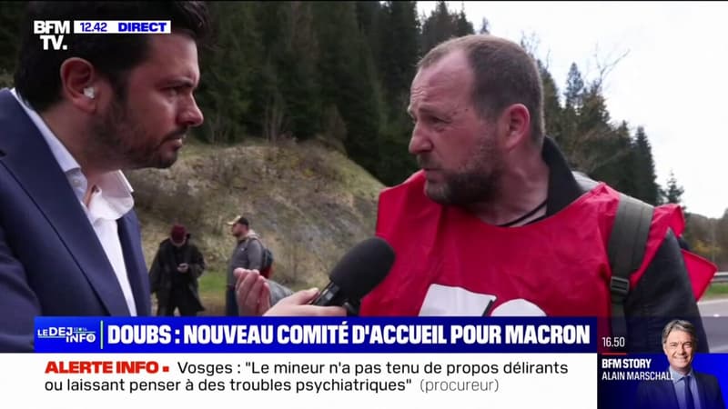 Emmanuel Macron dans le Doubs: des tensions éclatent au niveau d'un barrage entre manifestants et forces de l'ordre