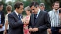 A l'occasion d'un rare déplacement commun, à Sablé-sur-Sarthe, fief électoral du Premier ministre, Nicolas Sarkozy et François Fillon se sont appliqués mardi à afficher leur unité dans la dernière ligne droite avant la présidentielle. /Photo prise le 28 j