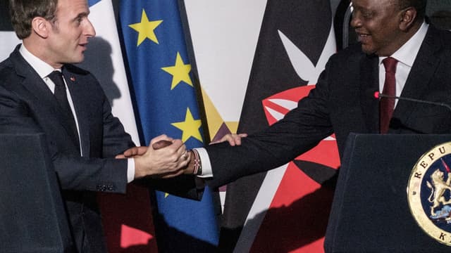 Emmanuel Macron a rencontré Uhuru Kenyatta, président kényan, à l'issu d'une tournée est-africaine