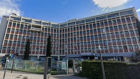 Sofiene ne peut pas faire sa rentrée à l'université alors que son baccalauréat a été invalidé par le rectorat qui le soupçonne de triche (ILLUSTRATION)