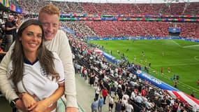 Will Still et sa compagne, Emma Saunders, journaliste pour Sky Sports, lors du dernier Euro de football, le 20 juin 2024, à l'Euro de football