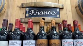 Des bouteilles de vin français vendues dans un supermarché Trader Joe's de San Rafael, en Californie, le 13 mars 2025 (photo d'illustration).