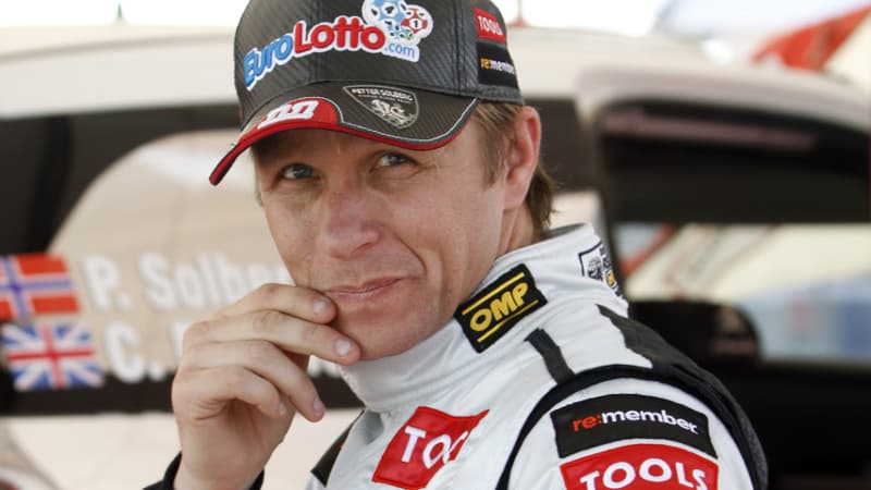 Solberg fait course en tête