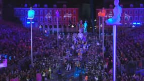La ville de Nice espère une fréquentation record de l'édition 2024 du carnaval, qui pourrait atteindre jusqu'à 240.000 participants.