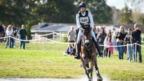 Maxime Livio sur le parcours du complet de Pau, fin octobre 2023