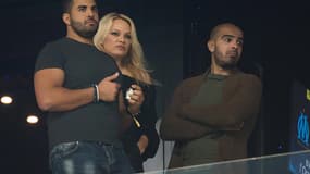 Pamela Anderson au stade Vélodrome de Marseille, pour un match de l'OM, le 24 septembre 2017.