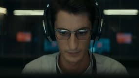 Pierre Niney dans "Boîte Noire"