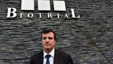 Le directeur général de Biotrial François Peaucelle lors d'un point presse devant son établissement