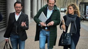 (g-d) Les avocats de Cédric Jubillar, Jean-Baptiste Alary, Alexandre Martin et Emmanuelle Franck, à la sortie du tribunal de Toulouse, le 11 février 2022