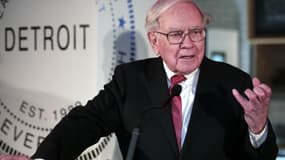 Le milliardaire américain Warren Buffett (88 ans) a ouvert ce samedi l'assemblée générale de sa société Berkshire Hathaway dans sa ville natale d'Omaha, dans le Nebraska (au centre des États-Unis).