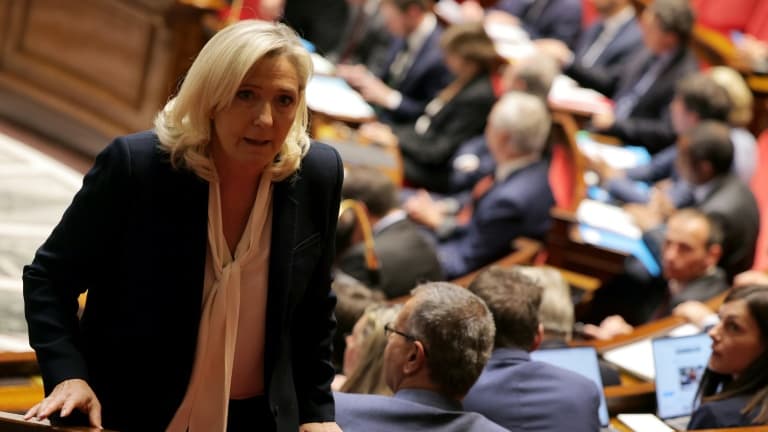 La dirigeante du Rassemblement national (RN) Marine Le Pen à l'Assemblée nationale, le 11 octobre 2022