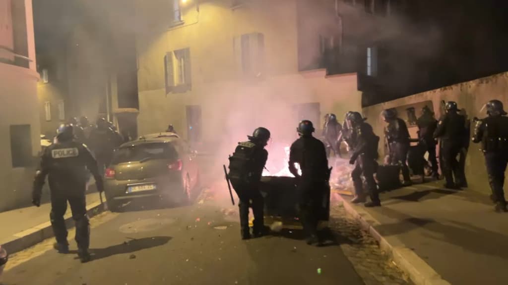 Des tensions ont éclaté lors d'une manifestation contre les violences policières à Lyon jeudi 30 mars Des tensions ont éclaté lors d'une manifestation contre les violences policières à Lyon jeudi 30 mars