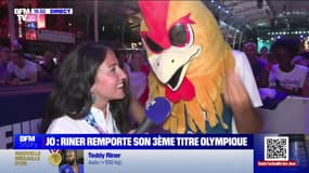 "C'est historique ce qu'il se passe ici": Le Club France et sa mascotte dans l'attente des finales de Florent Manaudou et Léon Marchand