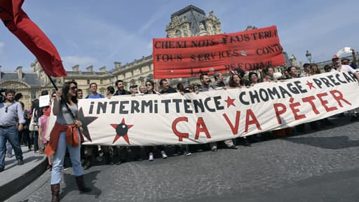 Les intermittents du spectacle ont manifesté à Paris lundi après-midi.