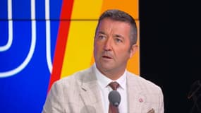 Le député Karl Olive sur le plateau des Grandes Gueules