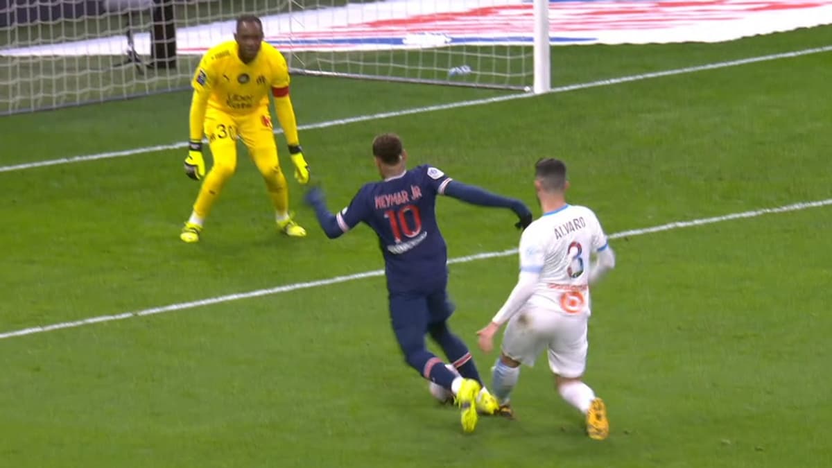 L'accrochage Neymar-Alvaro à la 67e L'accrochage Neymar-Alvaro à la 67e