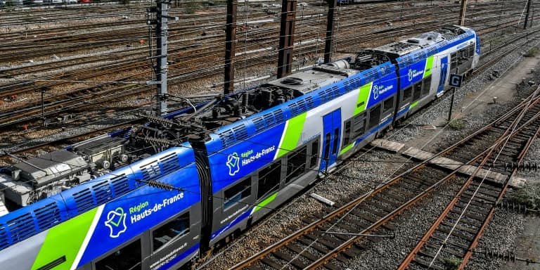 Un TER en gare de Lille, le 29 mars 2018