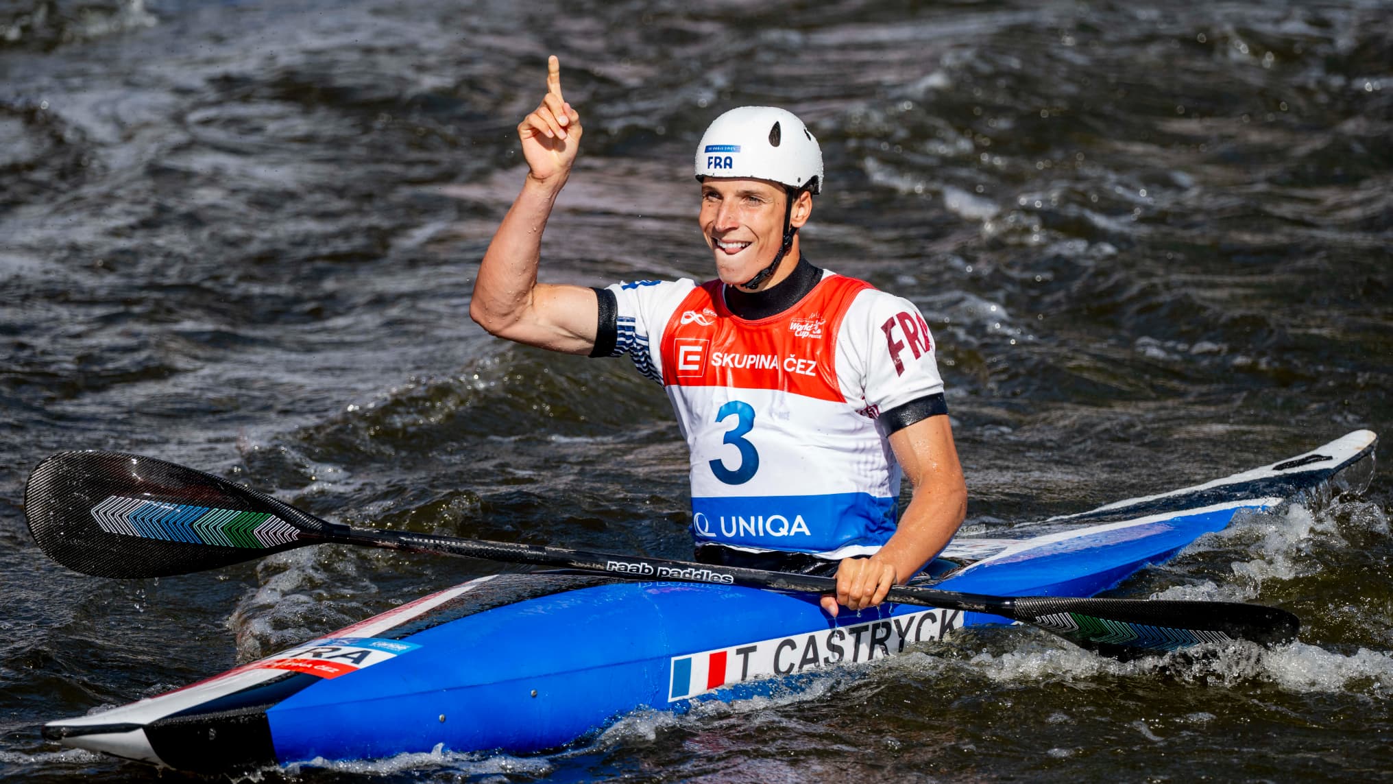 "JE NE PEUX PAS RÊVER MIEUX": TITOUAN CASTRYCK CHAMPION DU MONDE DE KAYAK APRÈS SA MÉDAILLE D'ARGENT À PARIS 2024