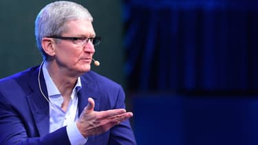 A chaque intervention, Tim Cook, CEO d'Apple, jette des indices qui sèment le trouble chez les constructeurs automobiles.