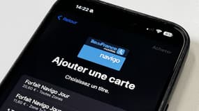 Le passe Navigo sur un iPhone 15 Pro