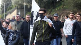 Les manifestations à Ajaccio se sont poursuivies dimanche. 