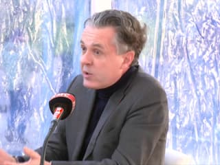 Christophe Béchu, ancien ministre de la Transition écologique redevenu maire d'Angers, sur RMC et RMC Story le 17 janvier 2025