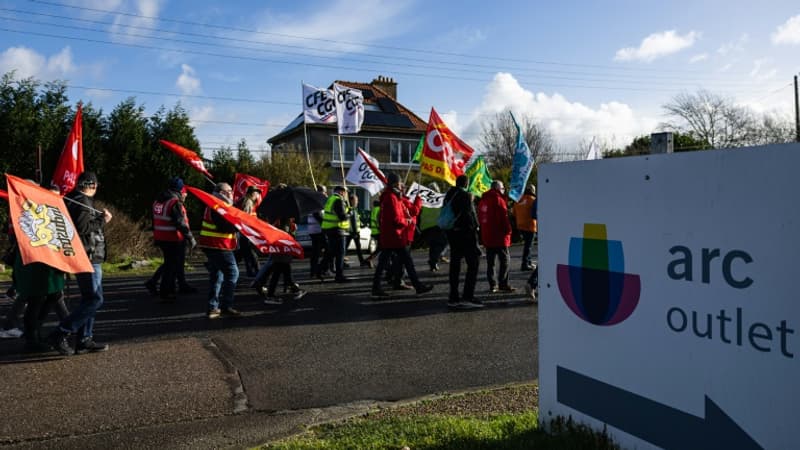 "Conséquences profondes pour les salariés": pour éviter des licenciements secs chez le verrier Arc, des élus écrivent à Emmanuel Macron