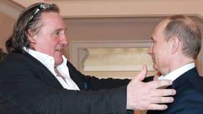 Gérard Depardieu salue chaleureusement son nouveau président : Vladimir Poutine...