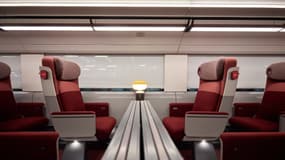La nouvelle classe Optimum Plus est proposée par la SNCF sur les TGV Paris-Lyon face à l’Executive de Trenitalia.