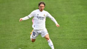 Le milieu de terrain croate du Real Madrid Luka Modric lors d'un match de championnat contre Huesca, le 6 février 2021 à Huesca dans le nord-est de l'Espagne