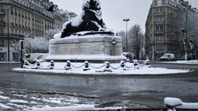 Paris sous la neige. 