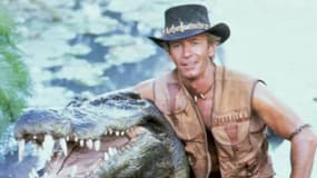 Le crocodile Burt et l'acteur Paul Hogan dans le film "Crocodile Dundee".