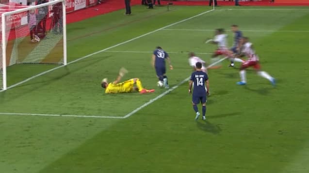 Le coup de génie de Messi (PSG) qui met le gardien d'Ajaccio par terre, le 21 octobre 2022
