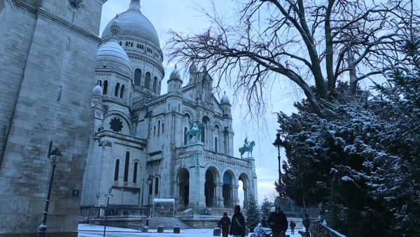 Le Sacré-Coeur sous la neige jeudi 18 janvier 2024.