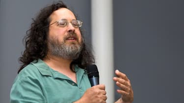 Le fondateur de la FSF à la biennale du design à Saint-Etienne en 2008.
