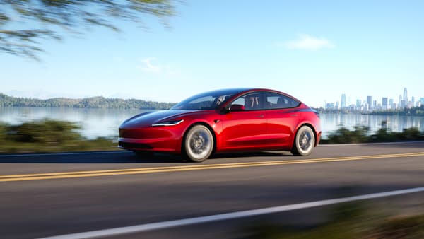 Tesla a lancé le 1er septembre 2023 une nouvelle version sa Model 3, sa berline best-seller.