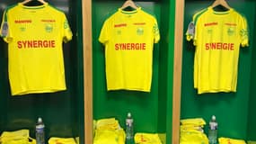 Les maillots d'entraînement de Nantes