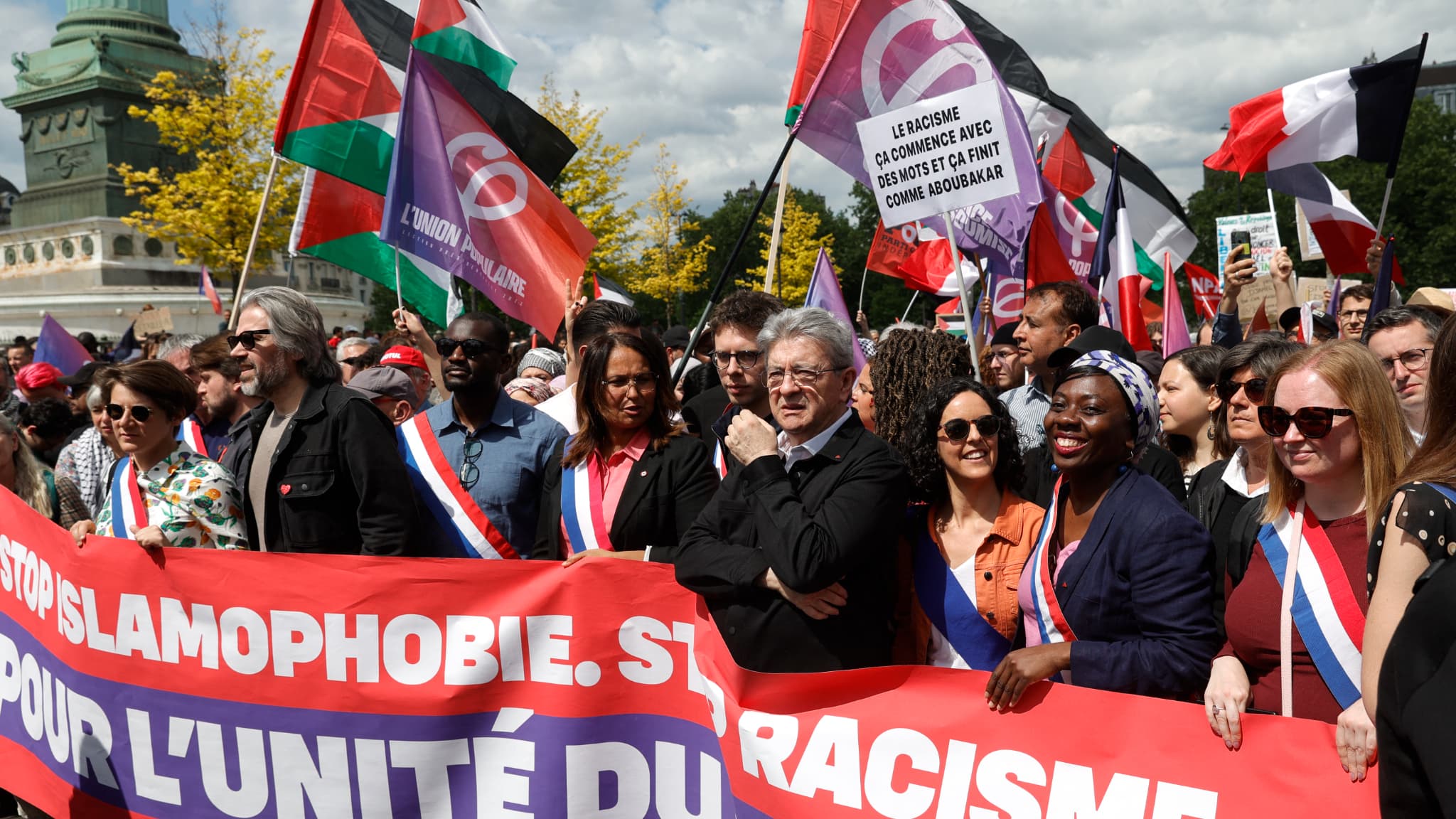 Une photo de la marche contre l'islamophobie du 11 mai, prise par l'AFP. Une photo de la marche contre l'islamophobie du 11 mai, prise par l'AFP.