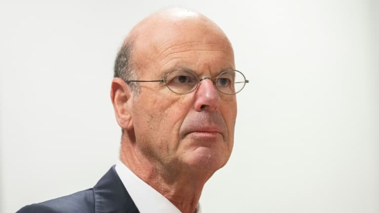Le ministre français de l'Économie Éric Lombard, le 27 février 2025 lors d'un déplacement en Afrique du Sud