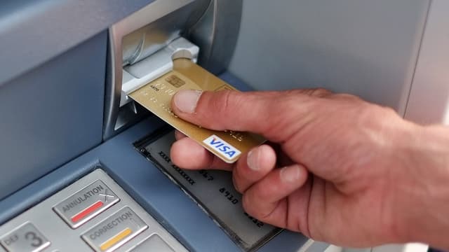 4,8 millions de transactions ont été touchées en 2016, en France.
