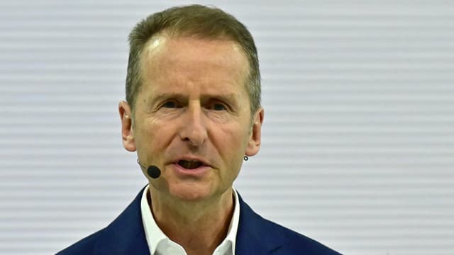 L'actuel numéro 1 du groupe Volkswagen, Herbert Diess, s'est excusé.