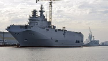 La France pourrait annuler la livraison de deux navires de guerre à la Russie.