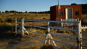 L'entrée du ranch Bonanza Creek où se déroulait le tournage du western "Rust", le 29 octobre 2021 à Santa Fe (Nouveau-Mexique)