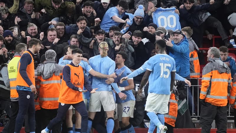 Coup franc sublime de Szoboszlai, imbroglio sur un but et un carton rouge, remontada... fin de match folle entre Liverpool et Manchester City